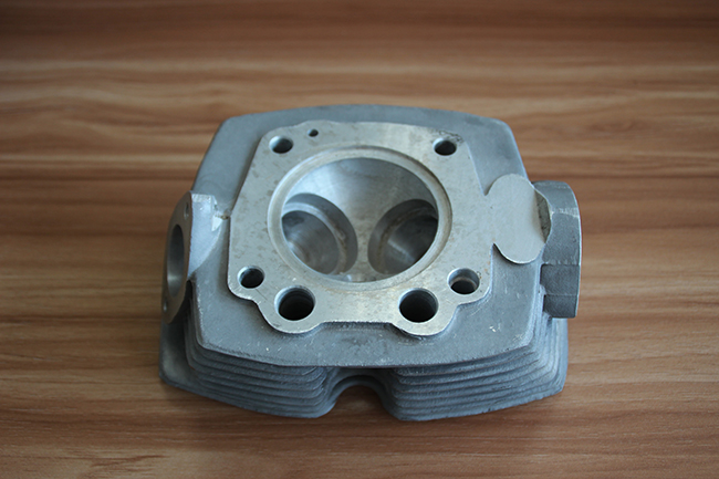 發(fā)動機杠頭