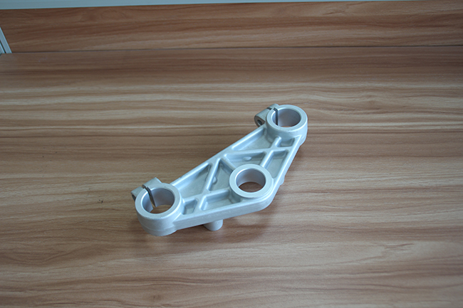 鍛壓鋁合金車叉